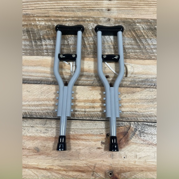 Build A Bear Workshop BABW Black Crutches 2015 Medical Leg Tool Plush Accessory - Picture 1 of 6